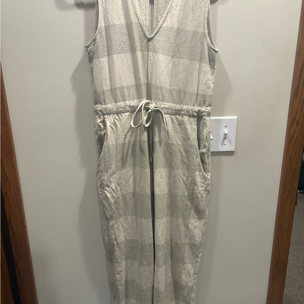 Ali Golden Silk XS Jumpsuit - Picture 2 of 9